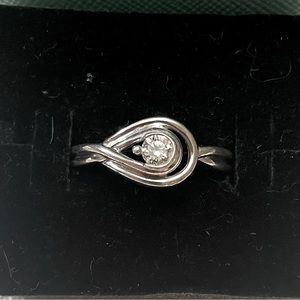 Kirsten Severin silver and diamond ring